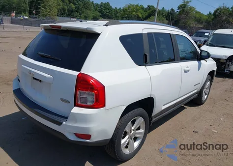 2012 Jeep Compass Latitude из США, поврежденный, VIN 1C4NJDEB0CD638055